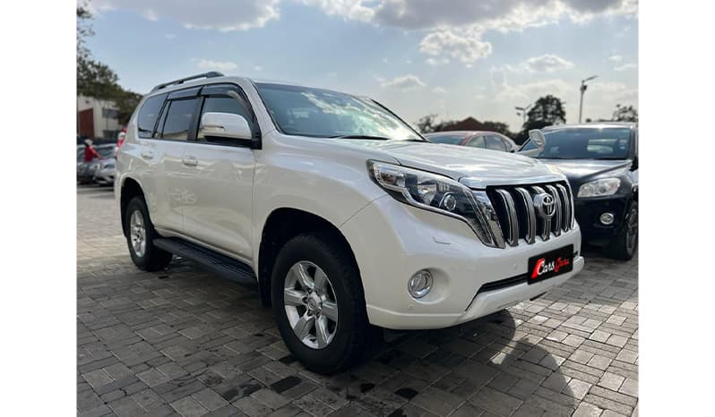 2015 Toyota Land Cruiser Prado TX image-4