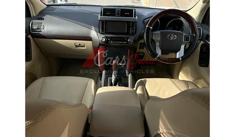 2015 Toyota Land Cruiser Prado TX image-6
