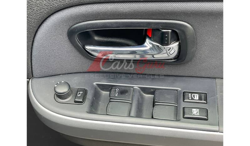 2015 Suzuki Escudo XG image-11