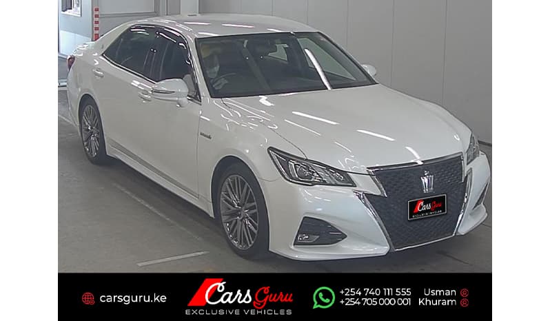 2016 Toyota Crown Hybrid Athlete image-2