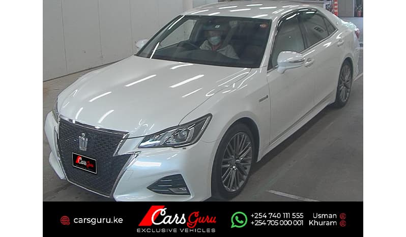2016 Toyota Crown Hybrid Athlete image-4
