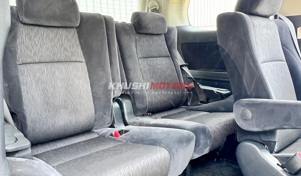2008 Toyota Alphard image-16