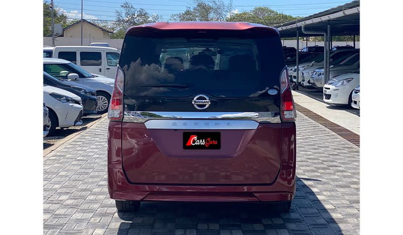 2016 Nissan Serena image-9