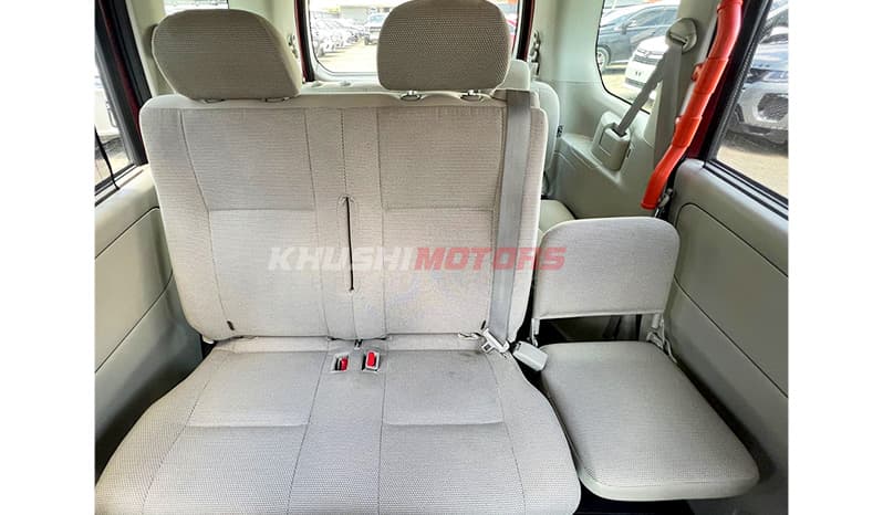 2016 Nissan Serena image-22