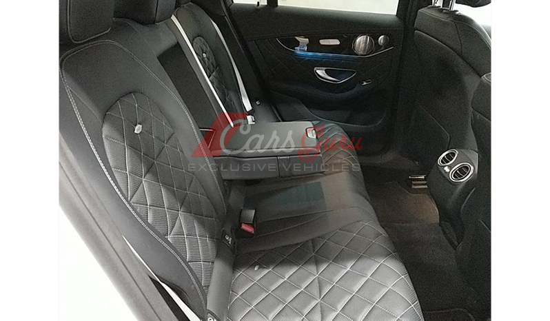 2016 Mercedes-Benz GLC-Class GLC250 image-17