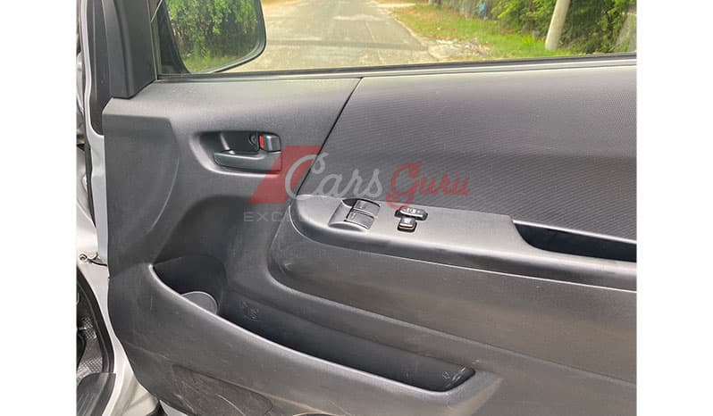 2016 Toyota Hiace Long High Roof image-14