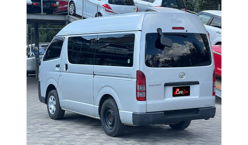 2016 Toyota Hiace Long High Roof image-18