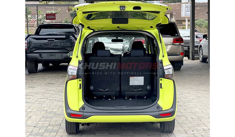2016 Toyota Sienta G image-24
