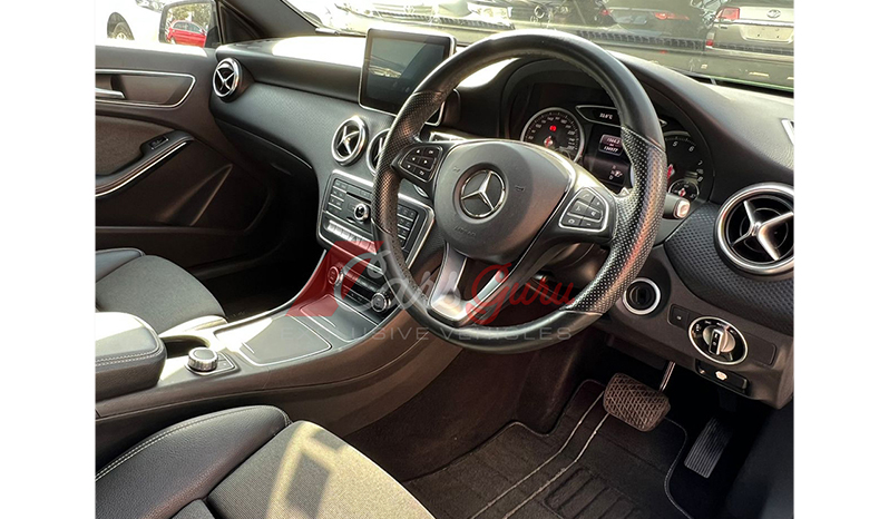 2016 Mercedes-Benz A-Class A180 image-7