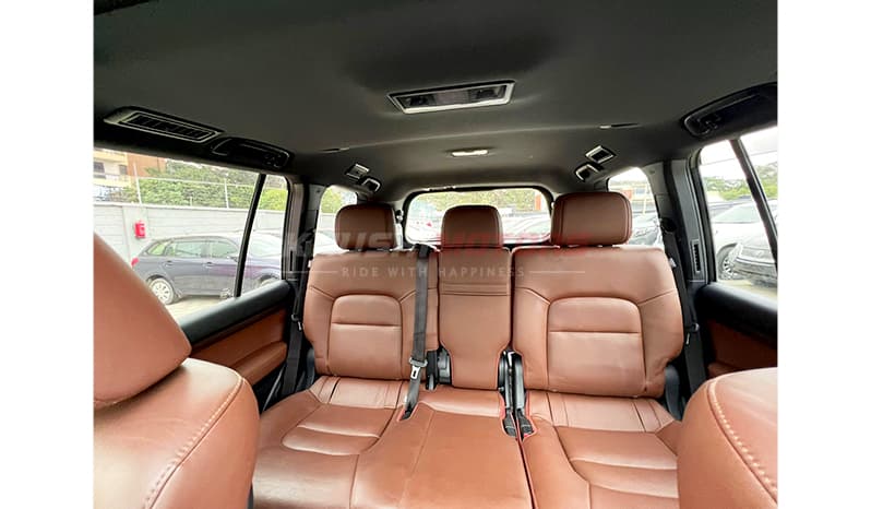 2016 Toyota Land Cruiser 200 ZX image-12