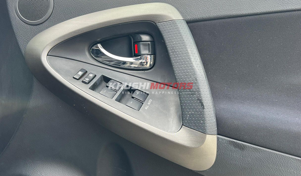 2019 Toyota Vanguard image-13