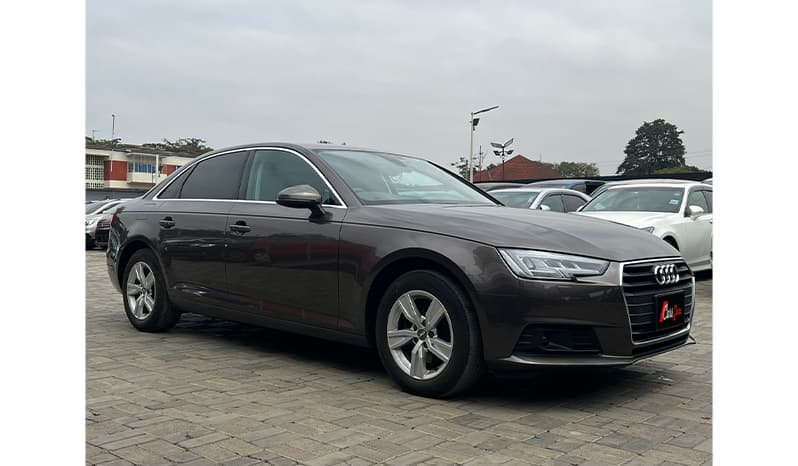 2016 Audi A4 TFSI image-3