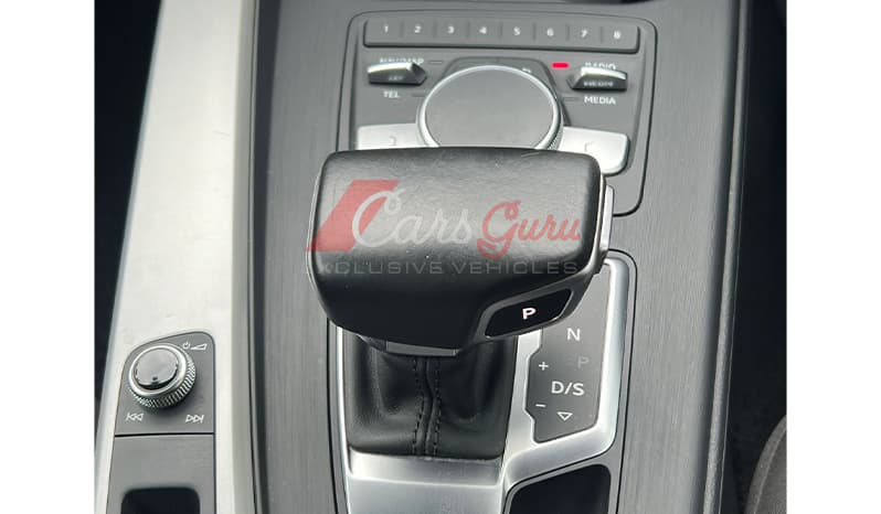 2016 Audi A4 TFSI image-11
