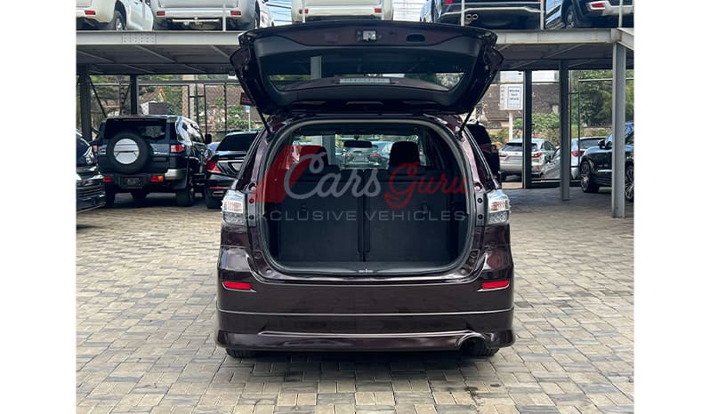 2016 Toyota Wish image-8