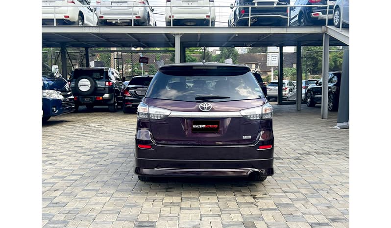 2016 Toyota Wish image-12
