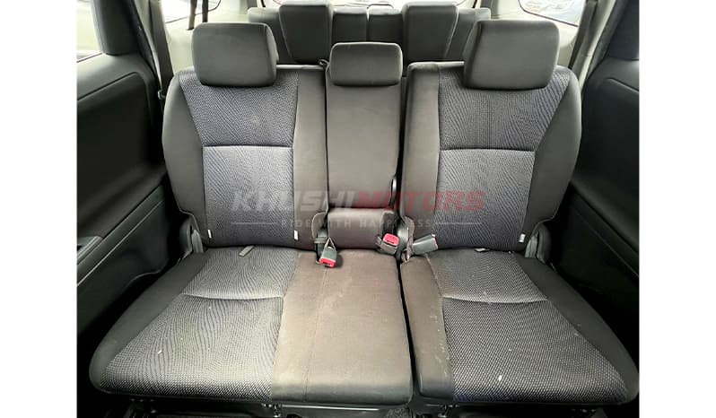 2016 Toyota Wish image-16