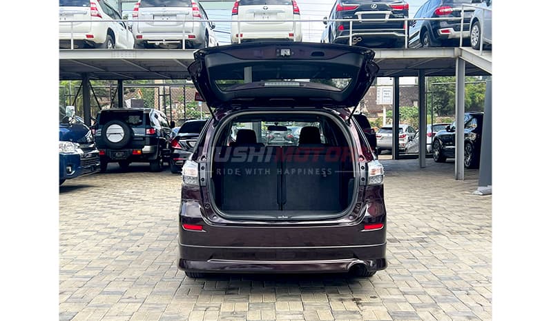 2016 Toyota Wish image-19