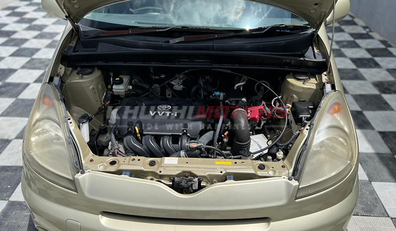 2000 Toyota Funcargo image-15