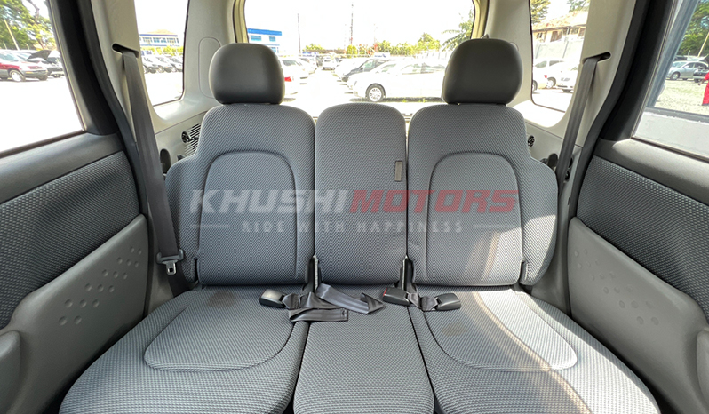 2000 Toyota Funcargo image-16