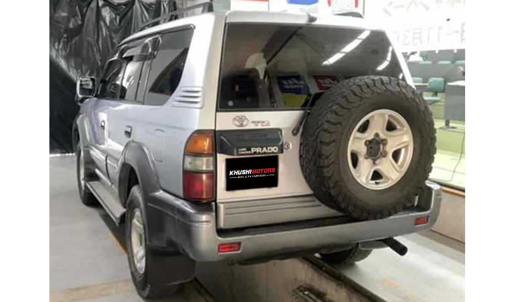 1996 Toyota Land Cruiser Prado image-3