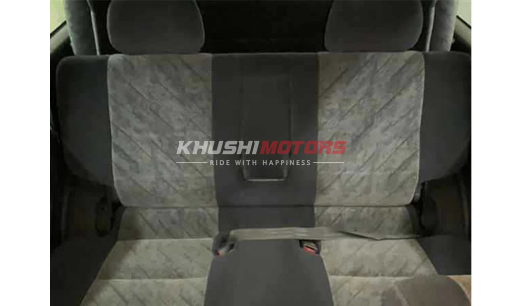 1996 Toyota Land Cruiser Prado image-5