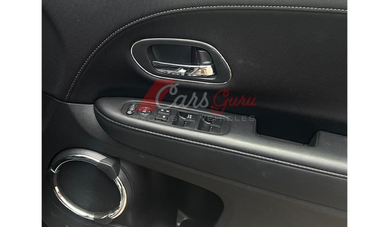 2016 Honda Vezel G image-7