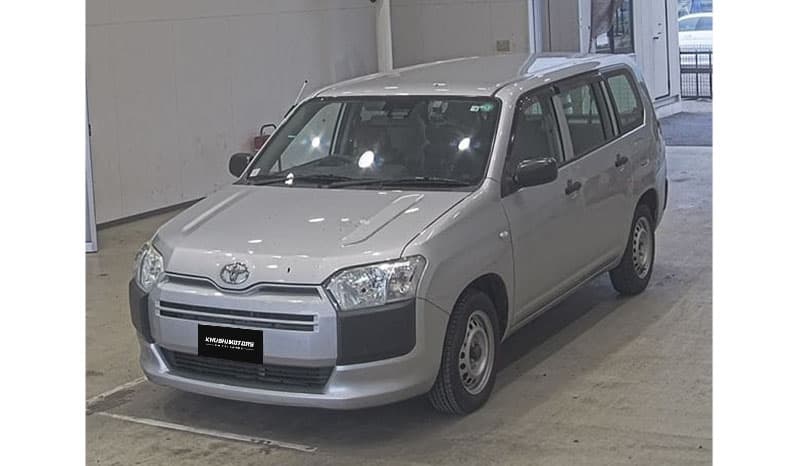 2018 Toyota Probox DX image-1
