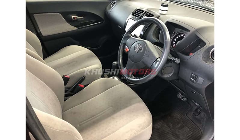 2007 Toyota IST image-6