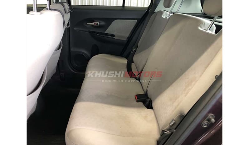 2007 Toyota IST image-9