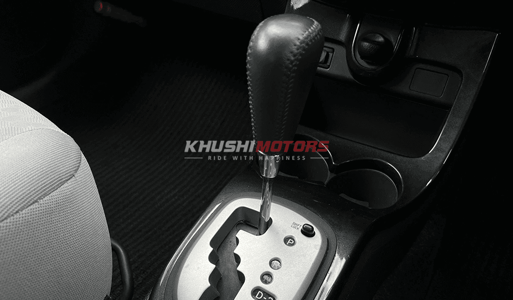 2007 Toyota IST image-16
