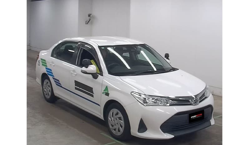 2018 Toyota Corolla Axio Driving School image-1