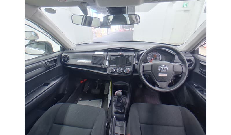 2018 Toyota Corolla Axio Driving School image-3