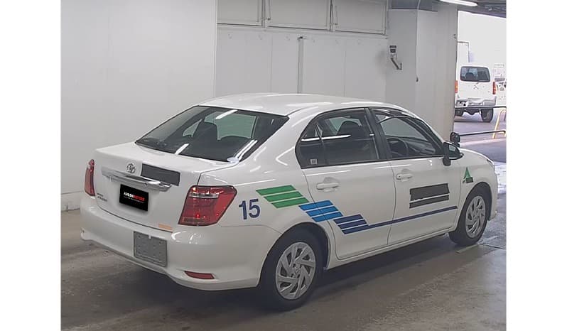 2018 Toyota Corolla Axio Driving School image-4