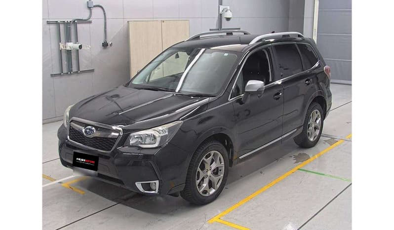 2014 Subaru Forester image-2
