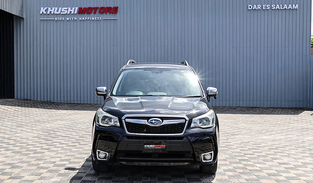 2014 Subaru Forester image-10