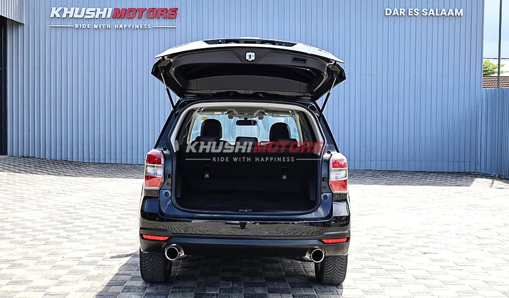 2014 Subaru Forester image-18