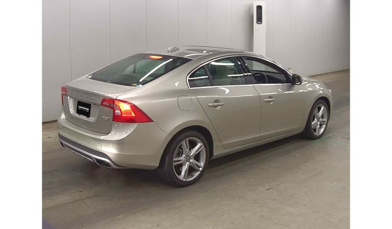 2018 Volvo S60 T3 Classical Music image-4