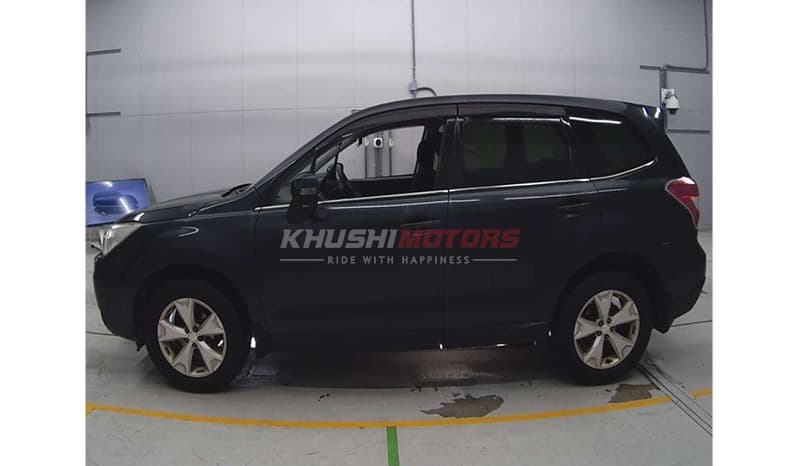 2014 Subaru Forester image-5
