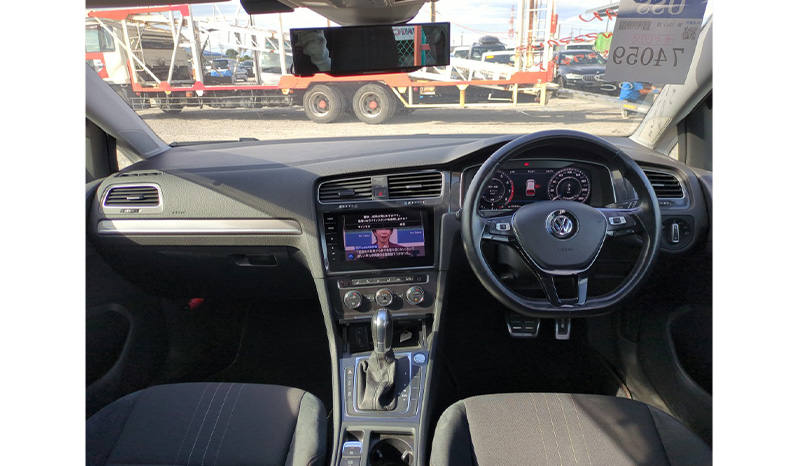 2018 Volkswagen Golf Alltrack TSI 4 motion image-5