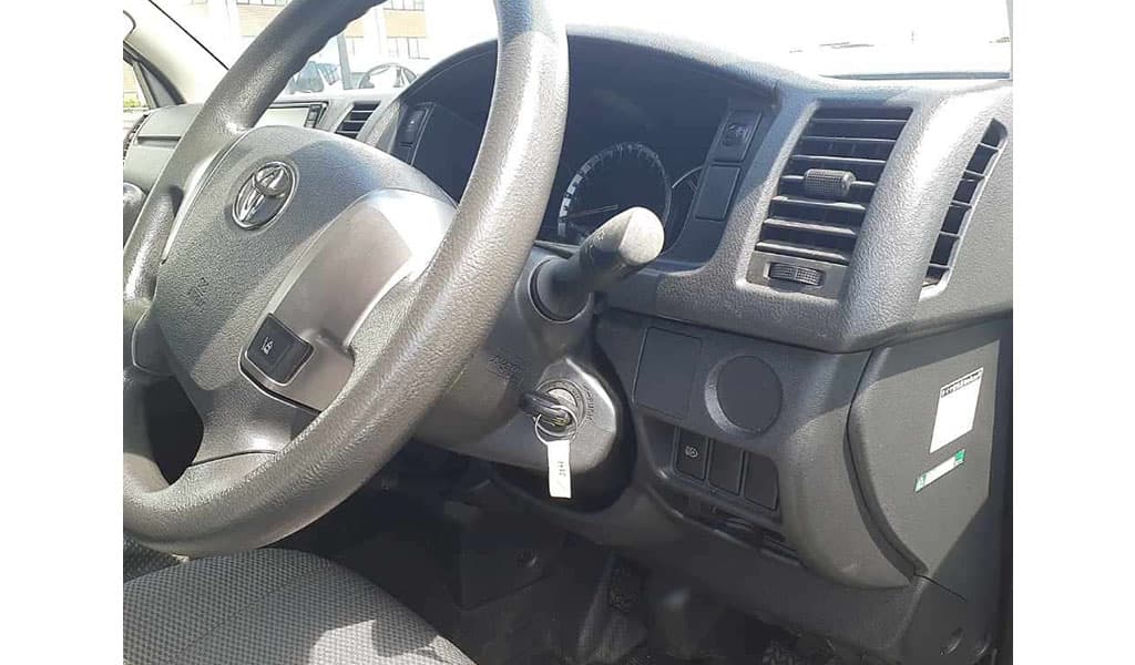 2018 Toyota Regius Van Long DX image-5