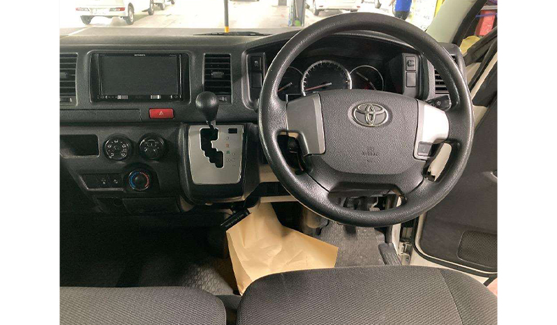 2018 Toyota Hiace DX image-2