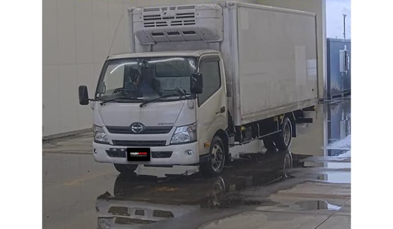2019 Hino Dutro 7 Ton image-1