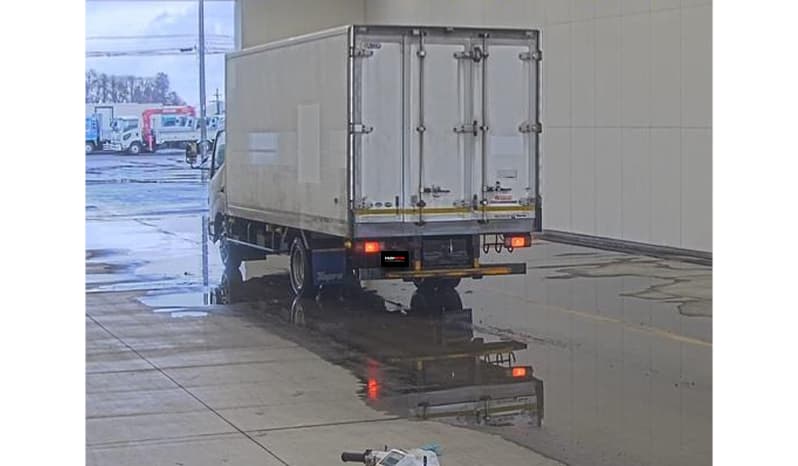 2019 Hino Dutro 7 Ton image-2