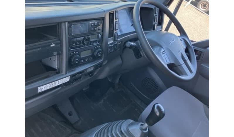 2019 Isuzu Forward 8 Ton image-2