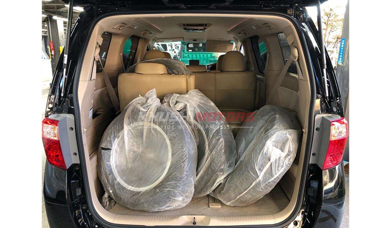 2009 Toyota Alphard image-9