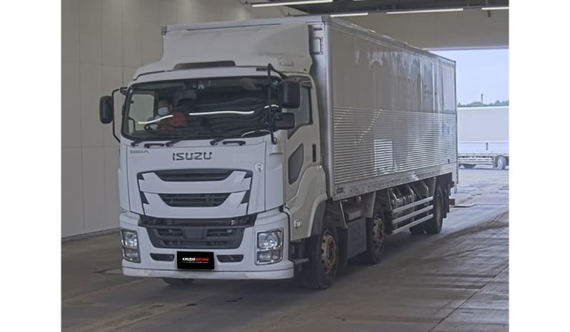 2018 Isuzu Giga 2.3 Ton image-1