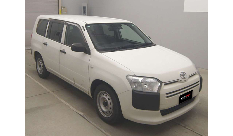 2018 Toyota 2.3 Tonn UL image-1