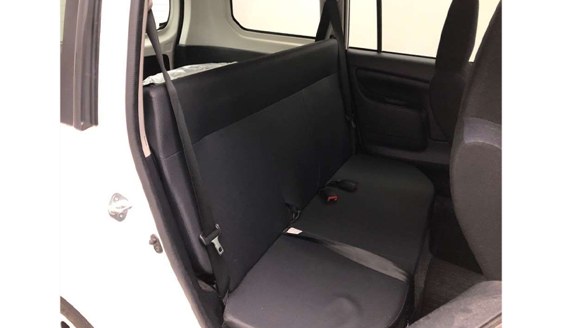 2018 Toyota 2.3 Tonn UL image-7