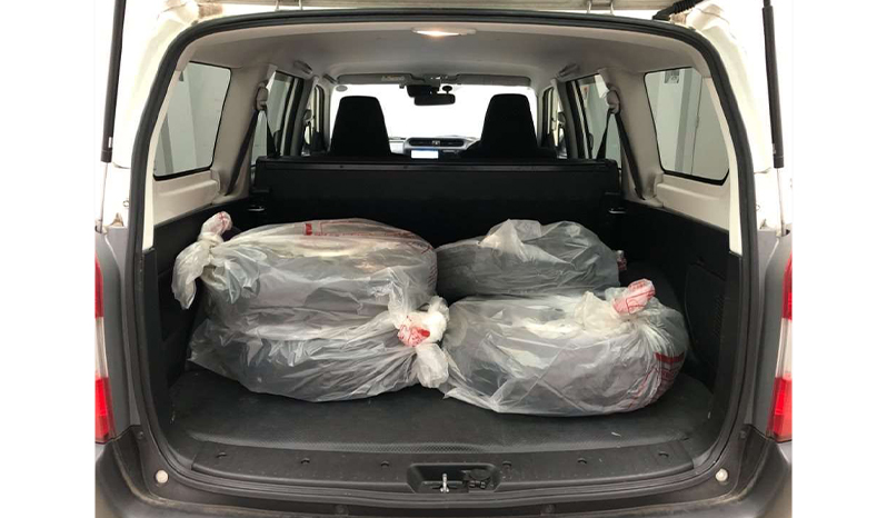2018 Toyota 2.3 Tonn UL image-8