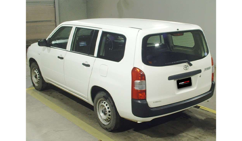 2018 Toyota Succeed UL image-4